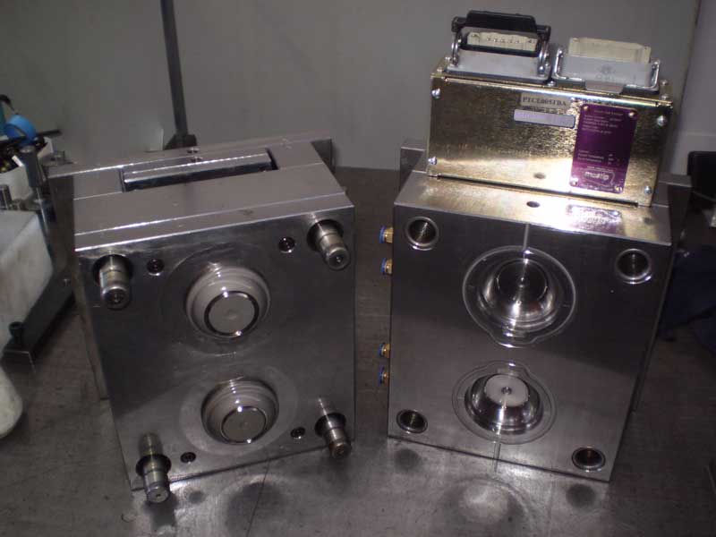 Precision injection mould cavity tooling